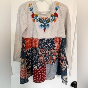 Mimi & Maggie Cream Knit Top with Navy Floral Embroidery